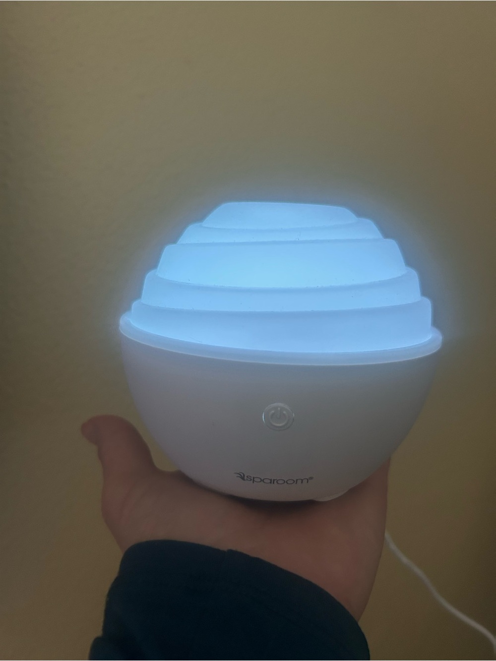 Sparoom Colour-Changing Essential Oil Diffuser USB Powered - Picture 12 of 13